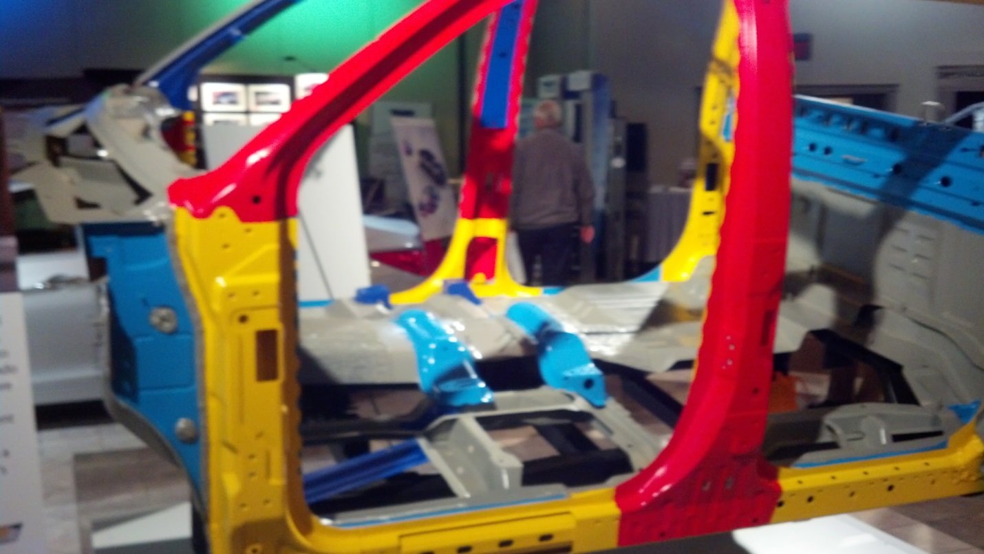 Picture of the Chevrolet Silverado with colors presenting different grades of high strength and ultra-high strength steel used in the vehicle body.