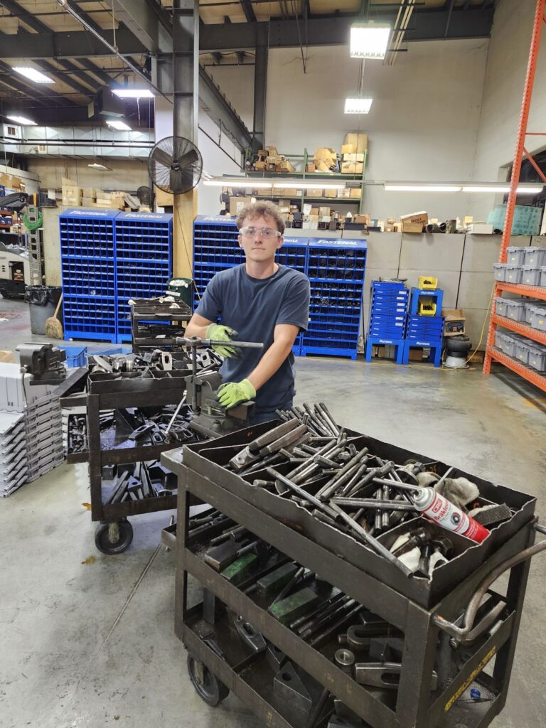 2024 Intern Spotlight Robert Barnett Pentaflex Inc